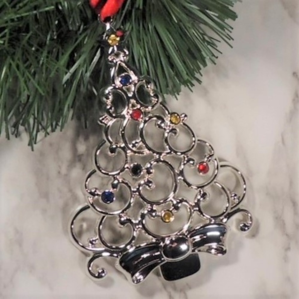 Lenox Sparkle and Scroll Multi-Crystal